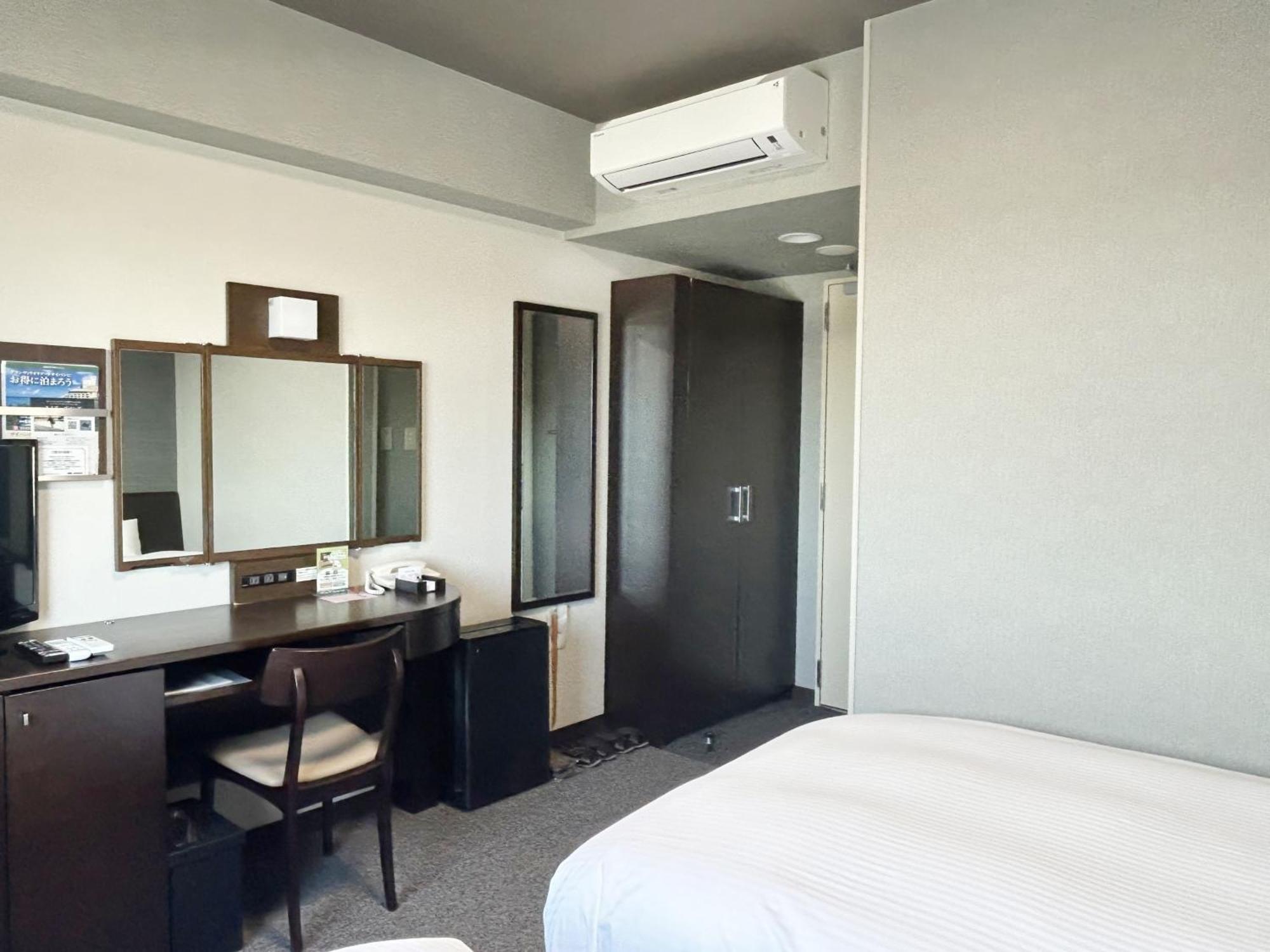 Hotel Route-Inn Iwata Inter Eksteriør billede